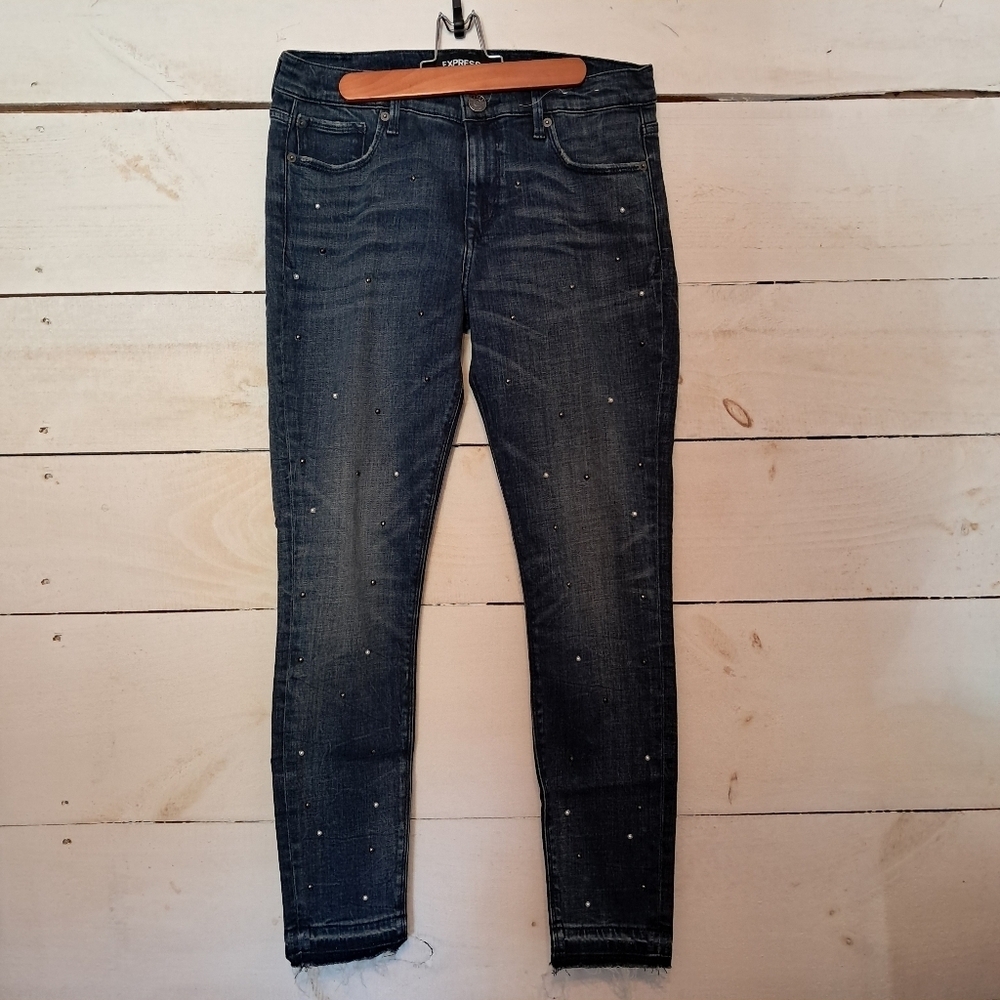 Express Jeans Womens Size 8R Pearl Studded Skinny Denim Raw Ankle Pant